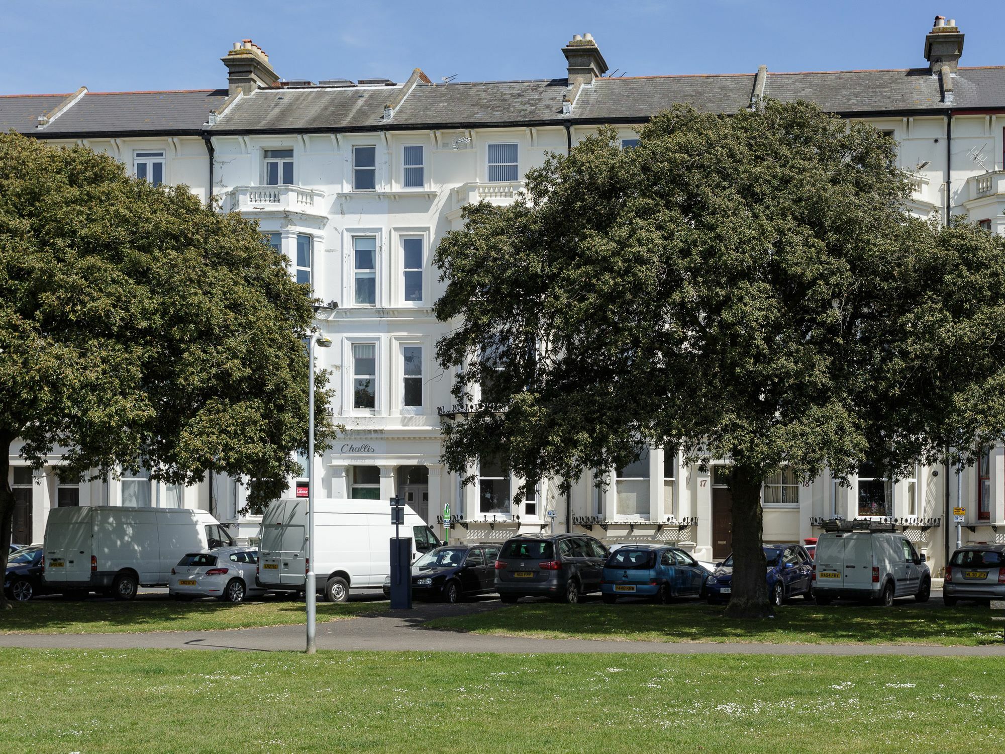Western Parade Apartments Southsea Exterior photo